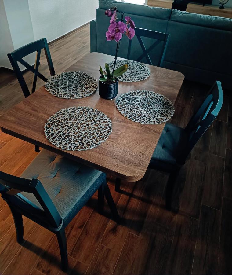 Appartement Kod Dida à Gospić Extérieur photo