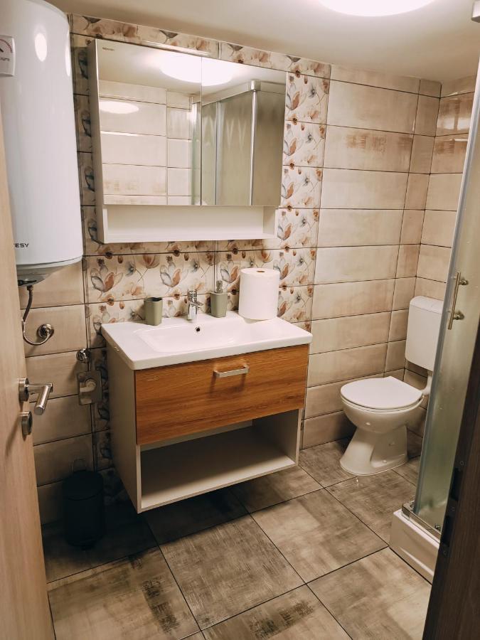 Appartement Kod Dida à Gospić Extérieur photo
